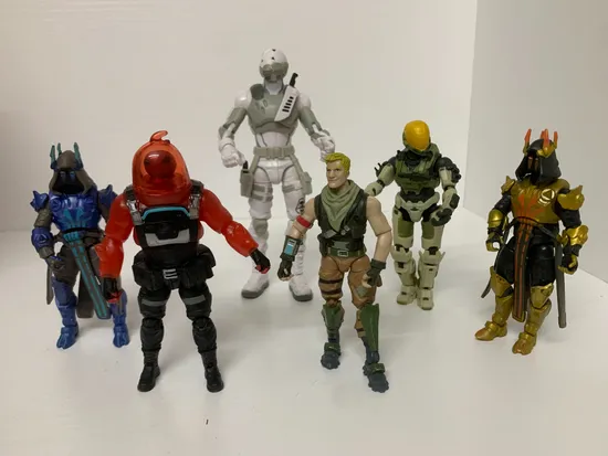 OEM カスタムアクションフィギュアおもちゃトレンディな人形車のおもちゃ合金モデルカースポーツカーモデルダイ